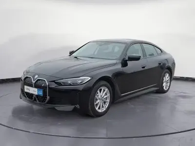 Usado BMW i4 Sport Line 250 kW (340 HP) 2023 Preto Sedan