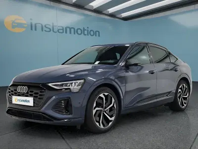 Gebraucht Audi Q8 e-tron 300 kW (408 PS) 2024 Blau SUV