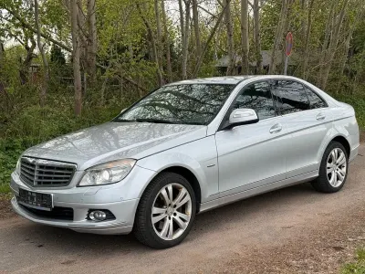 Gebraucht Mercedes C320 224 PS (164 kW) 2008 Silber Limousine