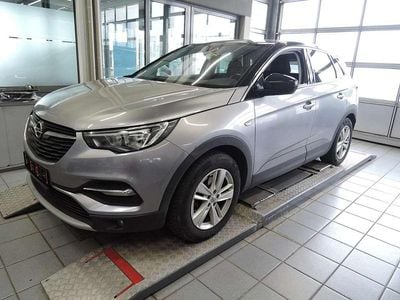 Gebraucht Opel Grandland X 177 PS (130 kW) 2019 Kontrast grau/quarz silber SUV