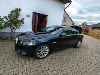 Second-hand Jaguar XF 200 CP (147 kW) 2014 Negru Berlinǎ