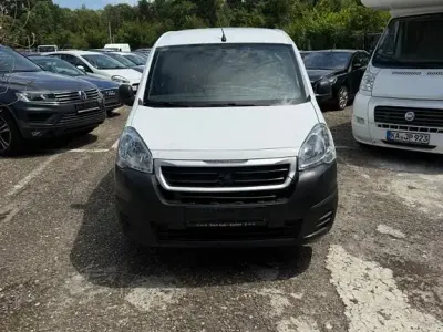 Gebraucht Peugeot Partner 99 PS (72 kW) 2018 Weiß