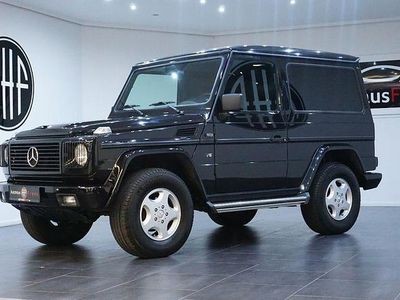 Mercedes G320