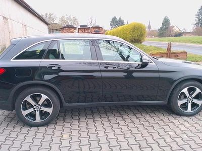 Gebraucht Mercedes GLC250 204 PS (150 kW) 2018 Schwarz SUV