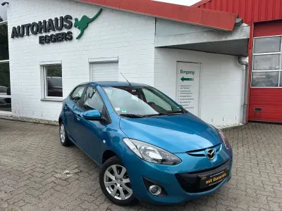 Gebraucht Mazda 2 Active 84 PS (61 kW) 2010 Blau Kleinwagen