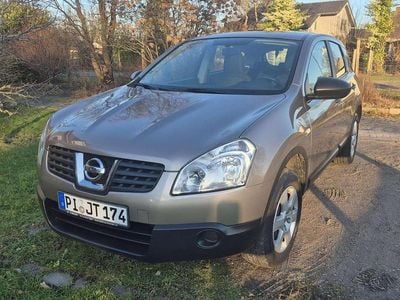 Gebraucht Nissan Qashqai Visia 114 PS (83 kW) 2009 Beige SUV