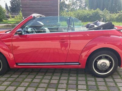 Gebraucht VW Beetle Cabriolet Design 140 PS (102 kW) 2014 Rot Cabrio