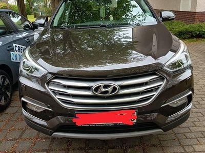 Usata Hyundai Santa Fe Style 150 CV (110 kW) 2017 Marrone SUV
