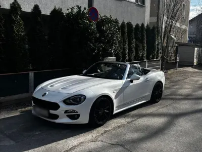 Gebraucht Fiat 124 Spider Lusso 140 PS (102 kW) 2016 Weiß Cabrio