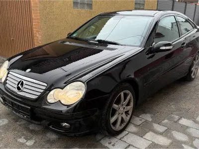 Gebraucht Mercedes C230 204 PS (150 kW) 2005 Schwarz Coupé