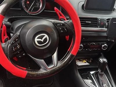 Schwarz Gebraucht 2015 Mazda 3 Kleinwagen | 7.500 € (Fairer Preis)