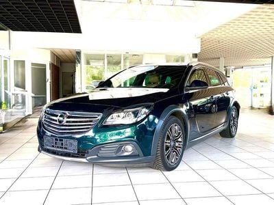 Gebraucht Opel Insignia Country Tourer Basis 163 PS (119 kW) 2014 Grün Kombi