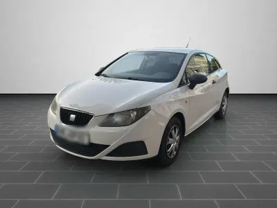 Gebraucht Seat Ibiza 60 PS (44 kW) 2011 Weiß Kleinwagen