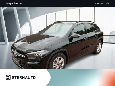 Gebraucht Mercedes GLA180 Progressive 136 PS (100 kW) 2025 Unilack nachtschwarz SUV