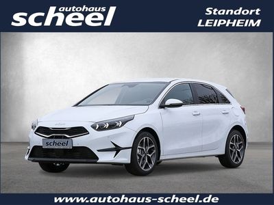 Neu Kia Ceed 140 PS (102 kW) 2025 Weiß Kleinwagen