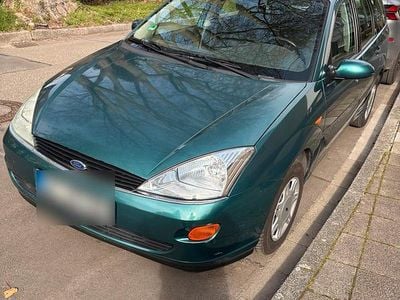Gebraucht Ford Focus 100 PS (73 kW) 2000 Grün Kombi