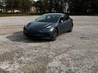 gebraucht Tesla Model 3 SR+ bj 2021