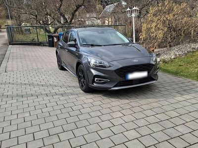 Gebraucht Ford Focus Active 150 PS (110 kW) 2019 Grau Limousine