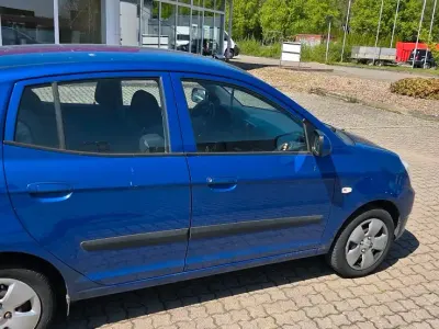 Brugt Kia Picanto 65 HK (47 kW) 2007 Blå Hatchback