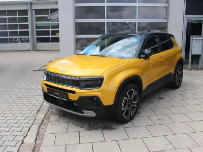 Gebraucht Jeep Avenger EV Summit 114 kW (156 PS) 2023 Gelb SUV