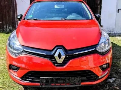 Gebraucht Renault Clio Intens 90 PS (66 kW) 2018 Rot Kleinwagen