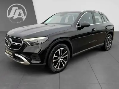 Gebraucht Mercedes GLC220 Avantgarde 197 PS (144 kW) 2023 Schwarz SUV