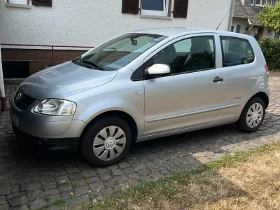 Gebraucht VW Fox 60 PS (44 kW) 2008 Silber Kleinwagen