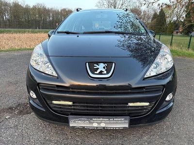 Gebraucht Peugeot 207 Filou 95 PS (69 kW) 2010 Schwarz Kombi