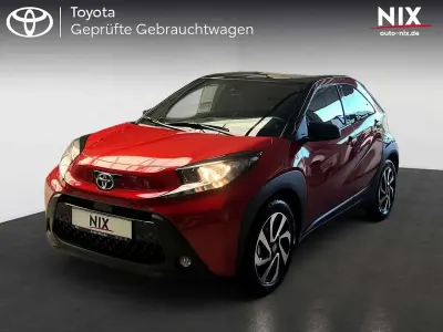 Gebraucht Toyota Aygo X Basis 72 PS (52 kW) 2025 Schwarz SUV