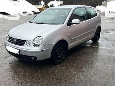 Usata VW Polo Basis 75 CV (55 kW) 2003 Argento Utilitaria