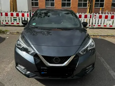 Usata Nissan Micra Tekna 90 CV (66 kW) 2018 Argento Utilitaria