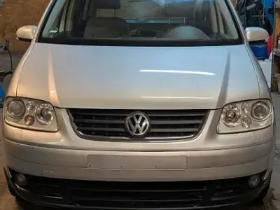 Gebraucht VW Touran Highline 140 PS (102 kW) 2004 Silber Van / Kleinbus
