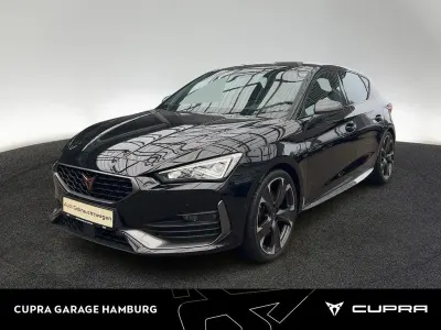 Gebraucht Cupra Leon VZ 300 PS (220 kW) 2024 Midnight schwarz metallic Limousine