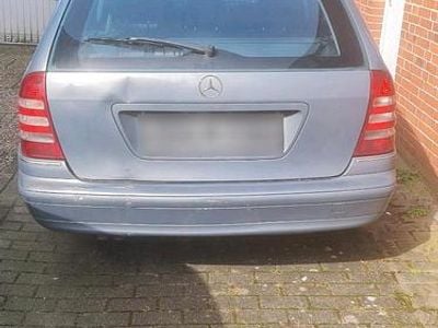 Gebraucht Mercedes 200 122 PS (89 kW) 2007 Grau Kombi