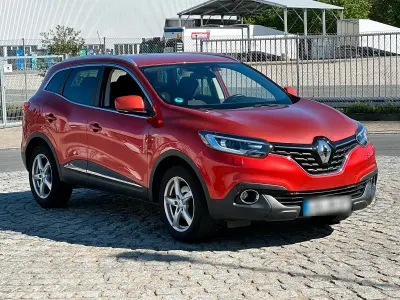 Używany Renault Kadjar Life 131 KM (96 kW) 2015 Czerwony SUV