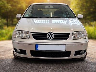 Gebraucht VW Polo 60 PS (44 kW) 2001 Silber Kleinwagen