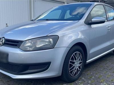 Gebraucht VW Polo Trendline 60 PS (44 kW) 2012 Silber Kleinwagen