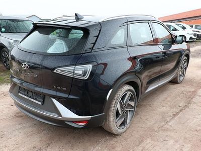 Gebraucht Hyundai Nexo 163 PS (119 kW) 2022 Ocean indigo mica metallic ocean indigo mica metallic SUV