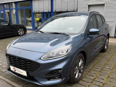 Używany Ford Kuga ST-Line 120 KM (88 kW) 2024 Niebieski SUV