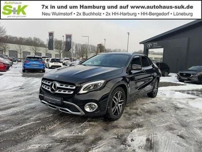 Gebraucht Mercedes GLA200 Urban 156 PS (114 kW) 2018 Kosmosschwarz  metalliclack SUV