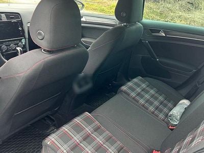 Gebraucht VW Golf GTI 249 PS (183 kW) 2019 Weiß Coupé