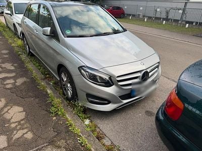 Mercedes B250