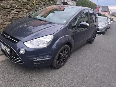 Gebraucht Ford S-MAX S 140 PS (102 kW) 2011 Grau Van / Kleinbus