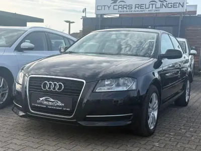 Usata Audi A3 Attraction 125 CV (91 kW) 2012 Nero Utilitaria