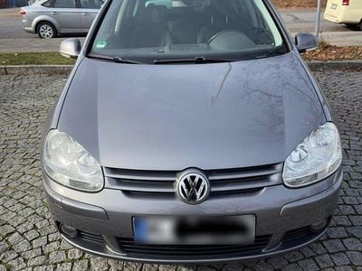 Gebraucht VW Golf VI Comfortline 116 PS (85 kW) 2008 Grau Kleinwagen