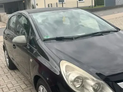 Używany Opel Corsa 80 KM (58 kW) 2007 Czarny Hatchback