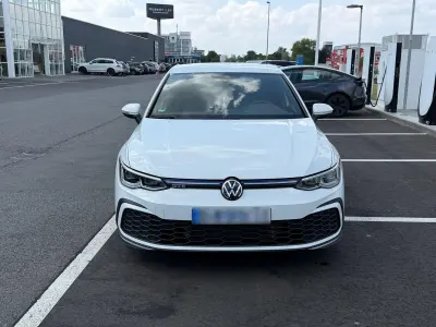 Gebraucht VW Golf VIII GTE 245 PS (180 kW) 2022 Weiß Limousine