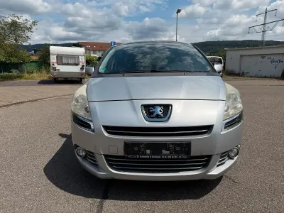 Gebraucht Peugeot 5008 156 PS (114 kW) 2011 Van / Kleinbus