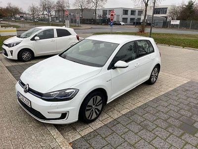 VW e-Golf