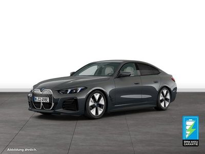 Grau Gebraucht 2025 BMW i4 M Sport Limousine | 54.140 € (Guter Preis)